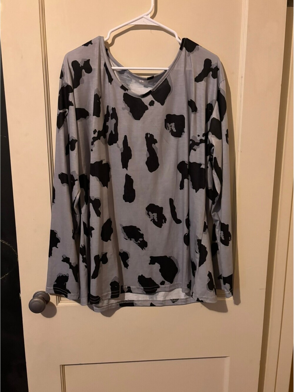 Plus Size 2XL Long Sleeve Cow Print Top